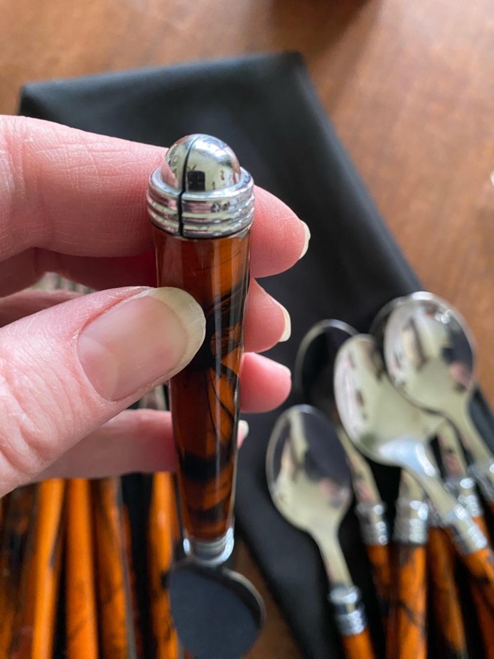 Tortoiseshell-Style Flatware Set - Orange & Black Handles serving for 8. - Picture 3 of 4